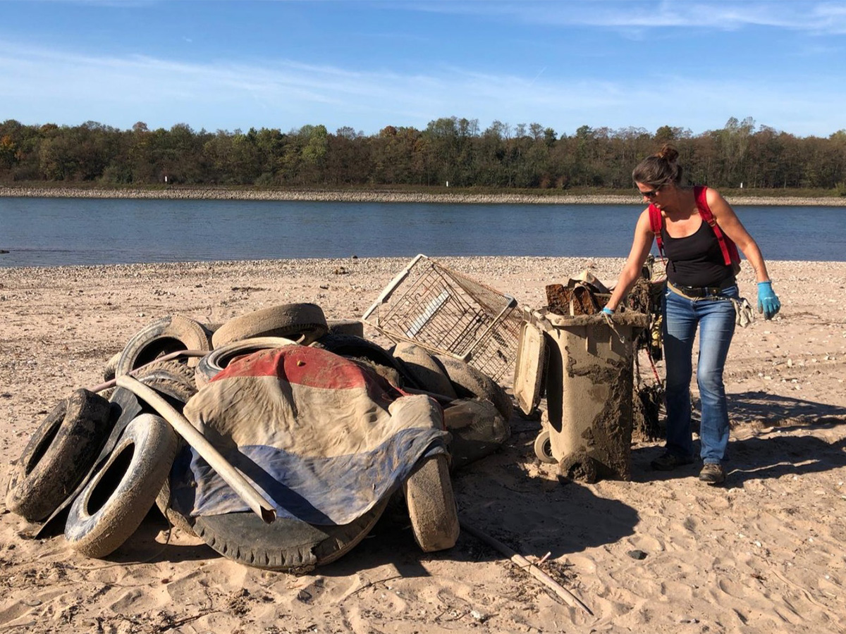 RheinCleanUp - Zahnreinigung für den guten Zweck